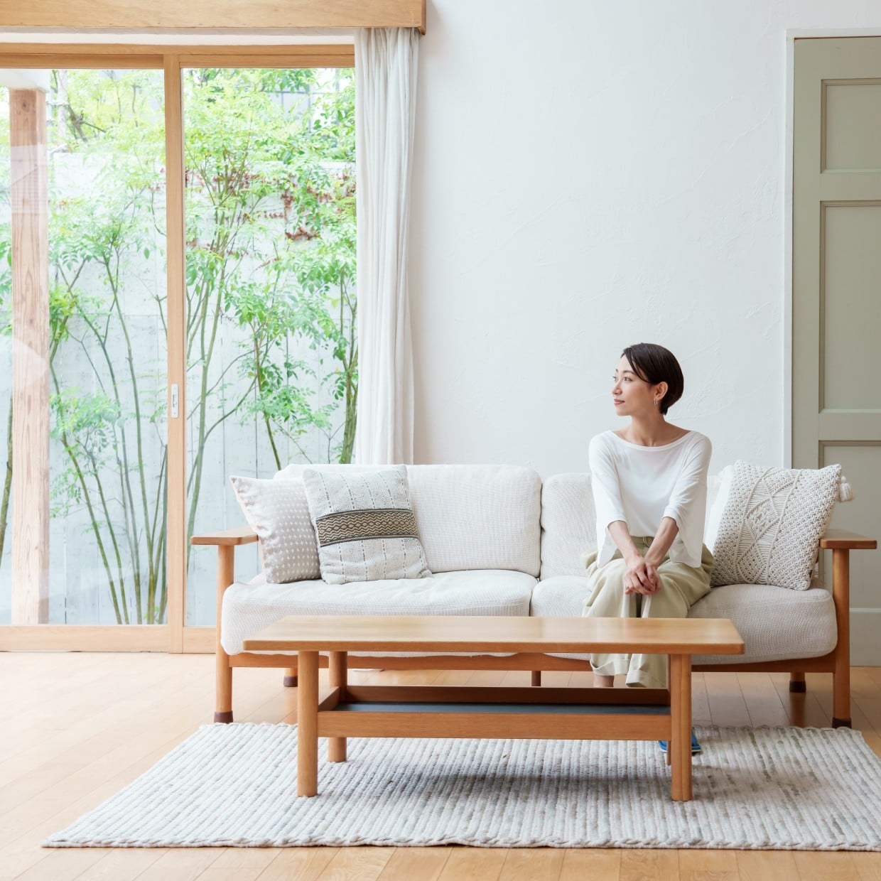  「いつもリビングがキレイな人」が冬に置かない“3つのもの” 