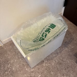 少しの工夫でラクになる！面倒な「ゴミ袋セット」がスムーズにできる“時短テク”「簡単過ぎる…」