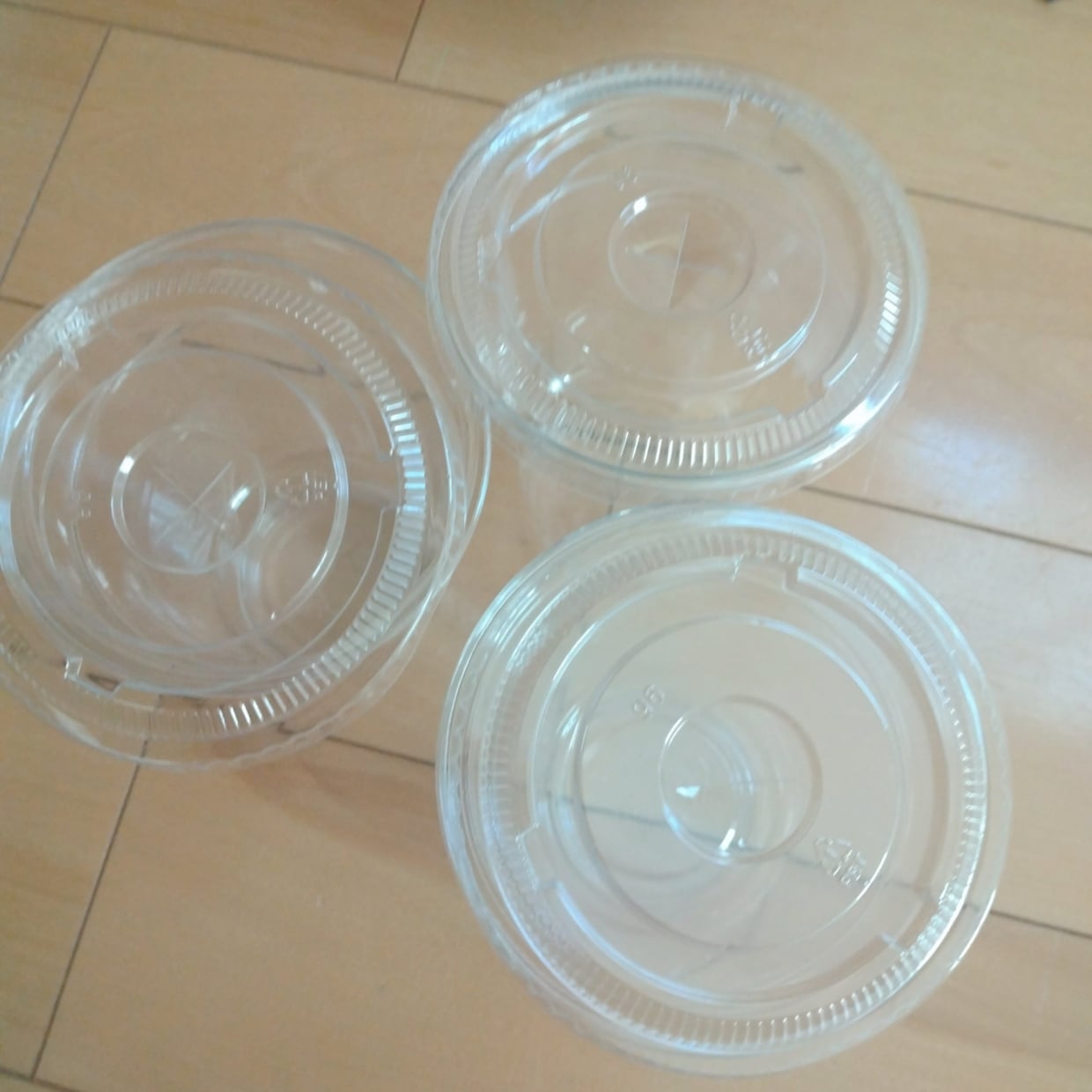  節分やひな祭りで活躍する！“フタつき透明カップ”の盛り上がる活用術「子どもが喜ぶ」「可愛い」 