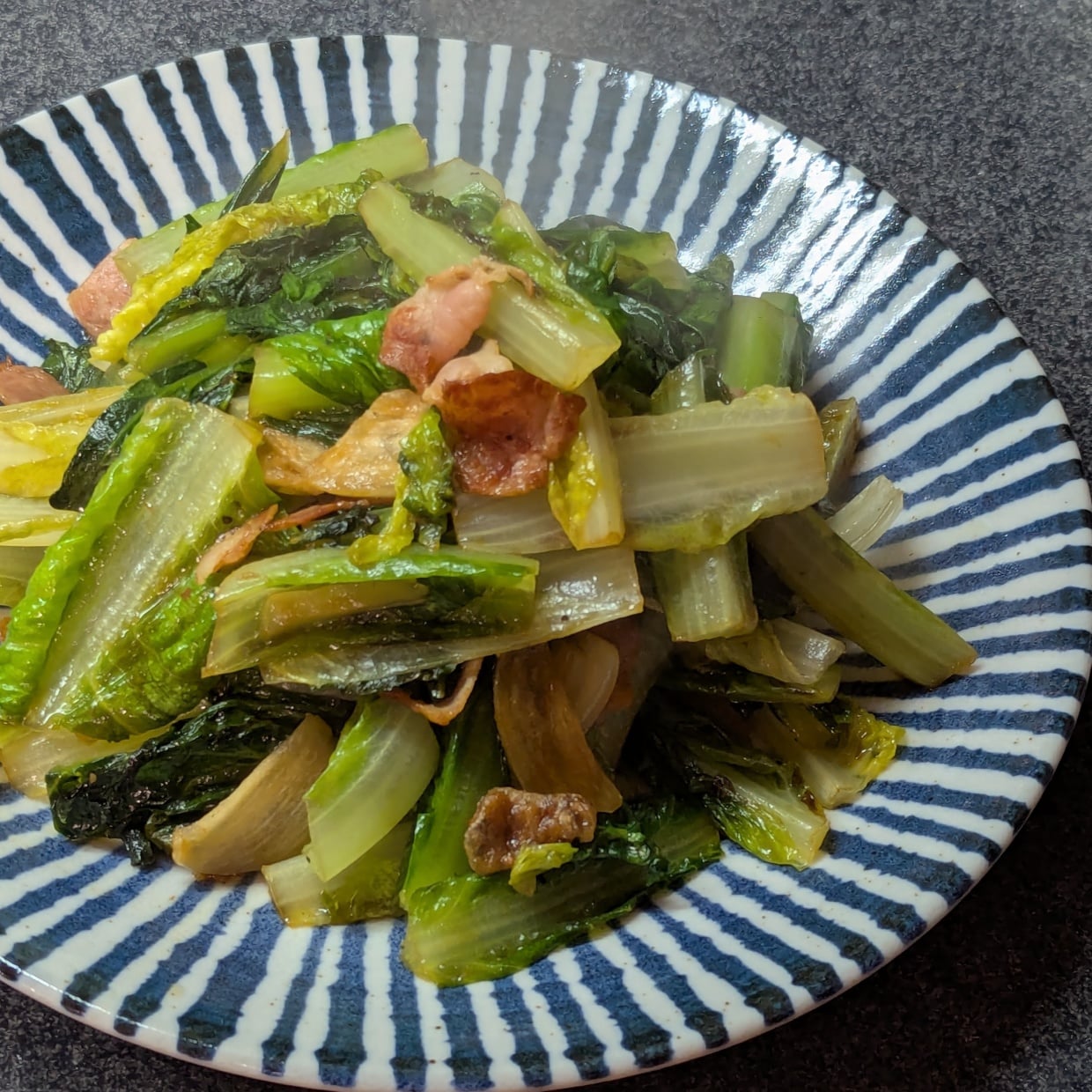  帰宅後10分でできる、食物繊維たっぷり“ロメインレタス”の腸がよろこぶレシピ「子どももよろこぶ」 