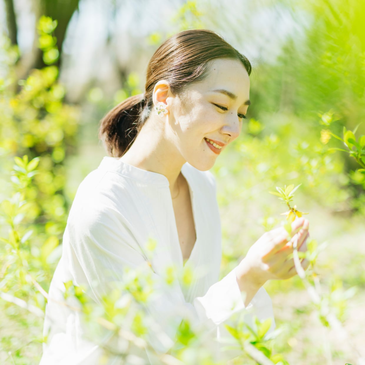 美容だけじゃない。年齢を重ねても「若く見える理由」は“自分をどう扱ってきたか”