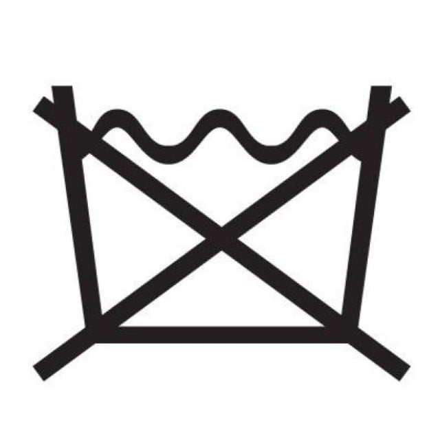  知らなかった。「洗濯不可マーク」の服を家庭で洗う“4つのリスク” 