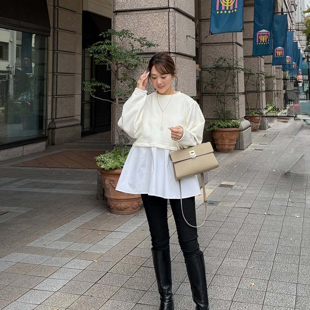  なぜかおしゃれに見える人が冬コーデに取り入れている「色」とは？ 