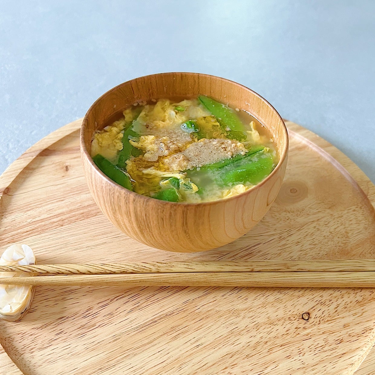  朝のみそ汁に入れるだけ！“腸と肌を整える2つの食材”とは？「たんぱく質とビタミンCが摂れる」 