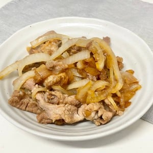 豚こま肉と一緒に漬けるだけ！驚くほど柔らかくなる食材とは？「ひと手間で激変！」