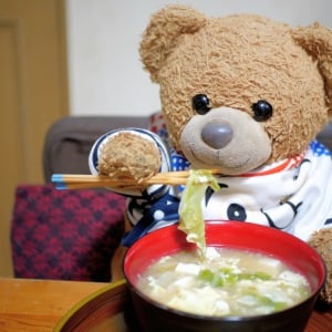 「朝のスープ」に入れると体がよろこぶ。“タンパク質がたっぷりな3つの食材”とは？