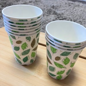 余った「紙コップ」を意外な場所でズラリと並べると…？「もう探さない」「深さもちょうどいい！」