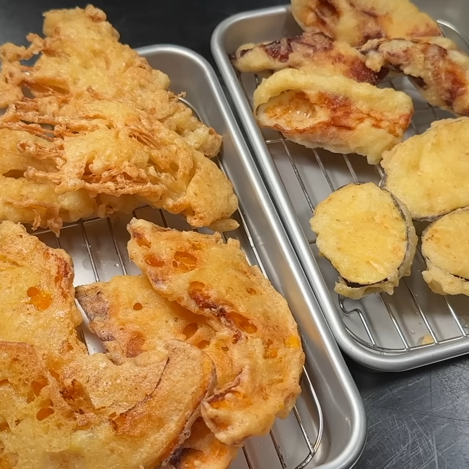  もう天ぷら粉は使わない。カロリーが落ちる“意外な食材”で作る天ぷら衣 