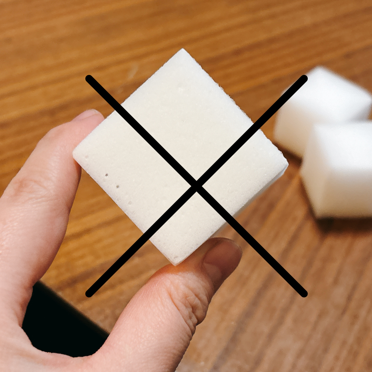  うっかり使って失敗！メラミンスポンジが使えない“3つの場所”「逆に黒ずみが目立つ」 