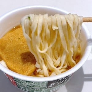 知らなかった。「どん兵衛」のうどんがもっと美味しく感じる裏ワザ「つるつる！」「お揚げはジューシー」