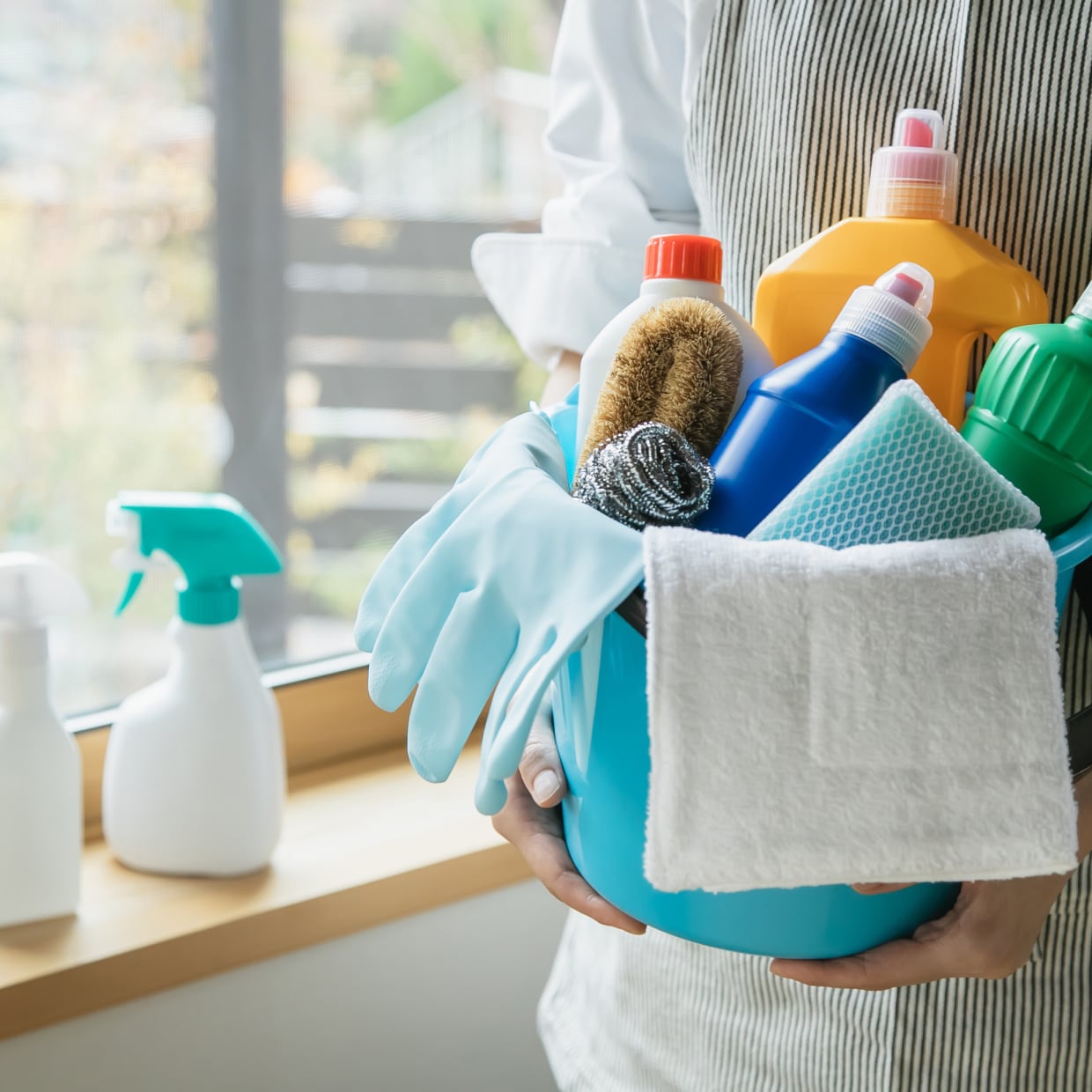  いつ買ったか覚えていない「古い洗剤」使っても大丈夫？掃除のプロが見極め方を解説 