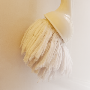 毎日使いっぱなしの「お風呂スポンジ・ブラシ」を清潔に保つ“30秒3ステップお手入れ法”「ぬめらない」