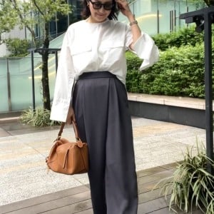 痩せにくい太ももは着こなしでカバー！40代女性のための着痩せコーデ3選