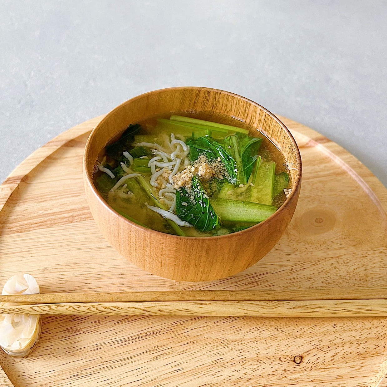  夜「みそ汁」にいれると睡眠の質が上がる。“カルシウムを含む2つの食材”とは？ 