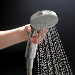 故障だと思い込んでた。「シャワーの水圧」が弱いときに確認したい“3つの原因”