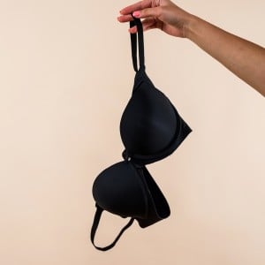 何年着てる？ユニクロ「インナー」“3つの替えどき”「体型にも影響するかも…」「チェックする」