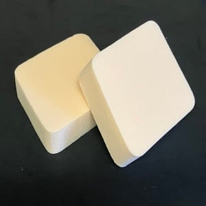 顔以外で役立つなんて感動した。余った「メイクスポンジ」の意外な使い道2選