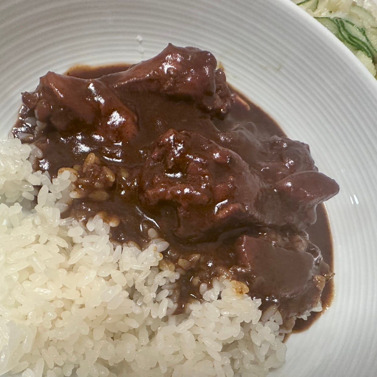  ちょうど黄ばみに悩んでたよ。「タッパー」の“カレー着色”を防ぐ簡単裏ワザ「たったひと手間で違う！」 