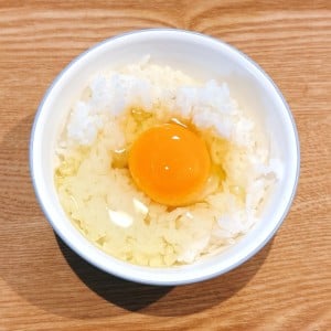 のせるだけ。「卵かけごはん」を“ふわとろ”にする驚きのアレンジ「新食感！」「ボリュームもアップ」