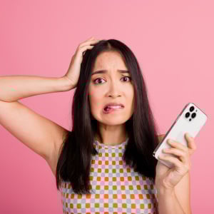 【iPhone】気づかぬうちに消費してた。「バッテリー」が減る原因と今すぐ確認したい使用状況の見方