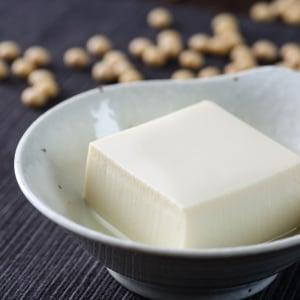 次の給料日前は慌てない。「食費が少ない人」がよく作る“メインおかず”3つ「節約と食べ応えの両立」