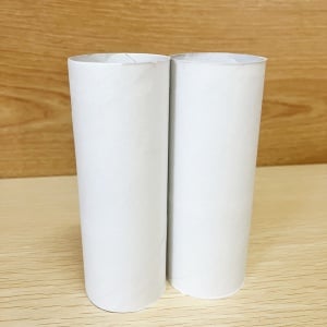 サイズちょうどいいわ。もうぐちゃぐちゃにならない「トイレットペーパーの芯」の意外な使い道