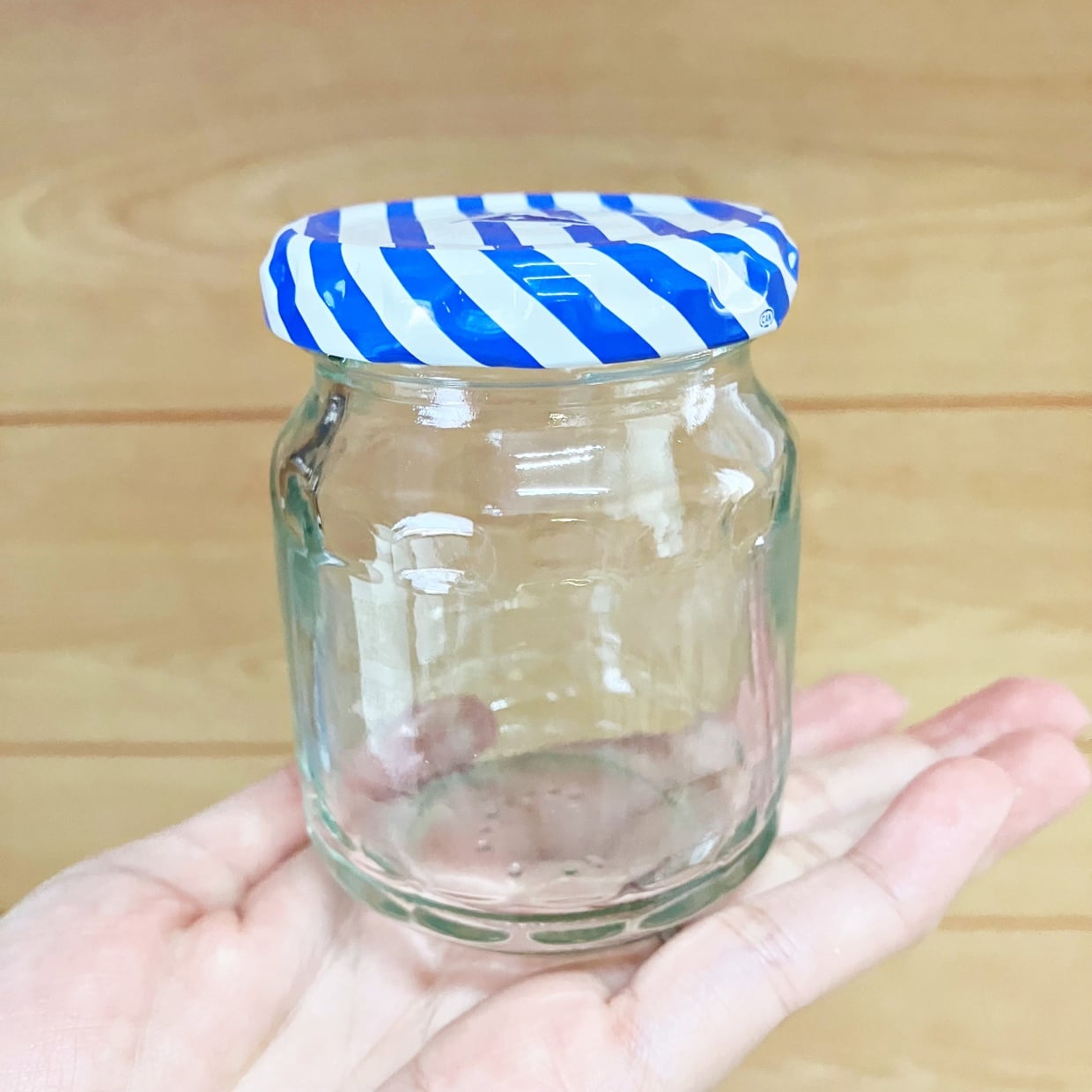 使い終わった「ジャムの瓶」をそのまま置くだけで…？「つい入れたくなる」「見える化できる」