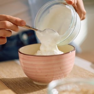 朝「ヨーグルト」と一緒に食べたい。善玉菌のエサになる“食物繊維”がとれる緑の食材とは？