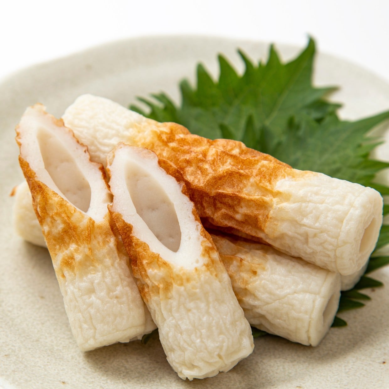  もう脇役とは言わせないよ。節約食材“ちくわが主役”のメインおかず3つ「食感がいい」「食べ応え十分」 