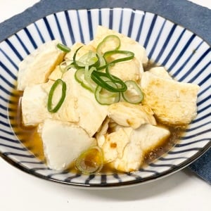 「大さじ3で揚げ焼きするだけ」豆腐に香ばしさがプラスされる調味料「食欲そそる」