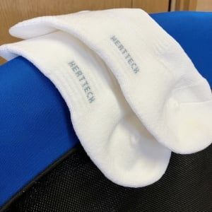 捨てる前に再活躍しちゃう。「古いヒートテック靴下」の思わぬ【活用術2選】