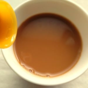 「数滴で風味が激変!?」毎朝のコーヒーがいつもと違う一杯になる【意外な調味料】