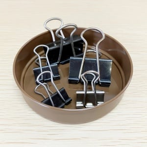 便利で実用的だよ。「ダブルクリップ」のシンプルだけど役立つ活用術2選「毎日がちょっとラクに」