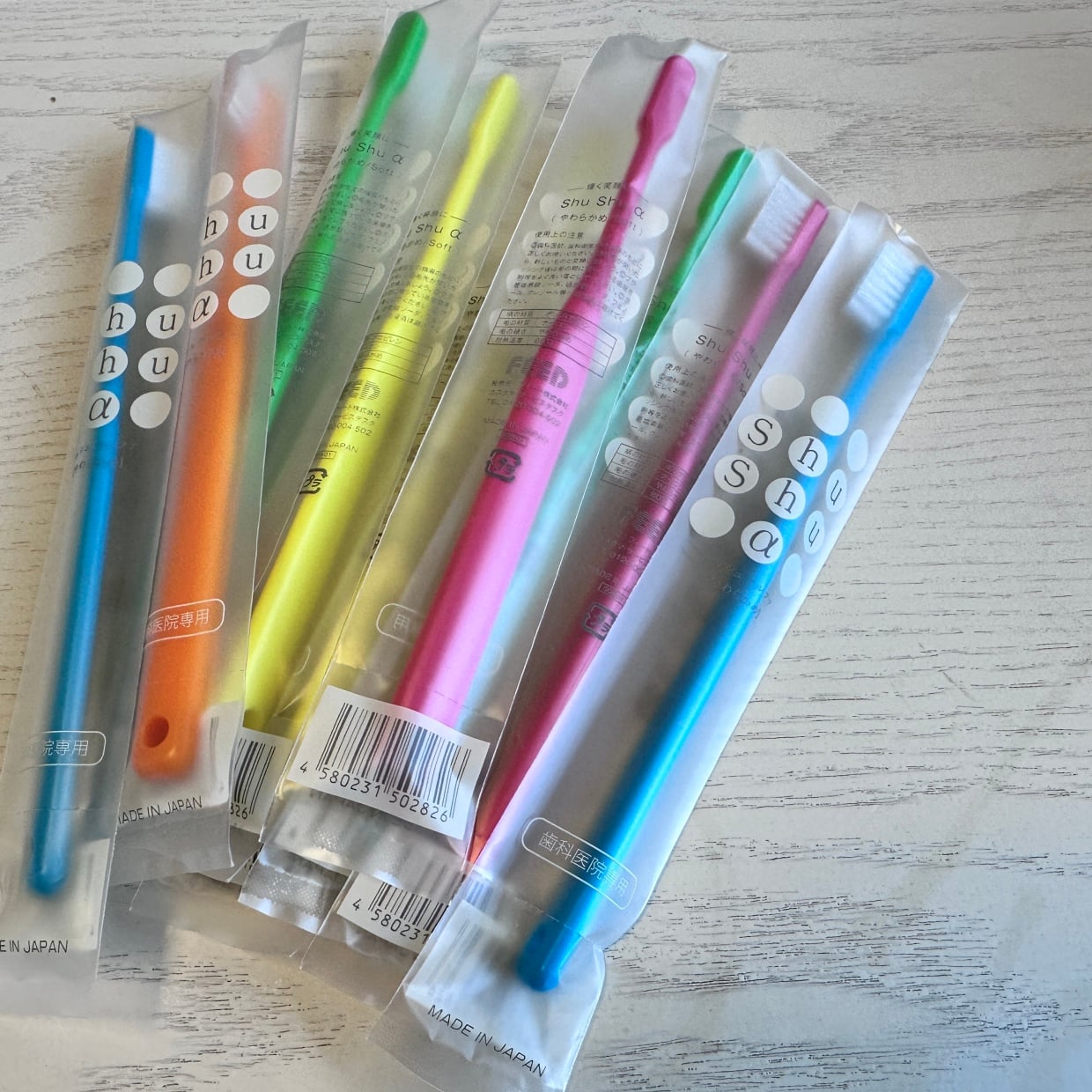  旅行や出張でも使えるよ。「歯ブラシ」をスリムに収納する“専用ケースいらずの驚きのワザ” 