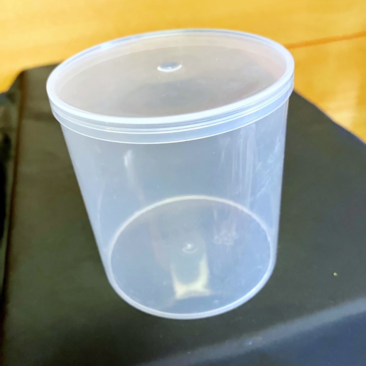  なんとなく残してた人、正解です。「綿棒の空き容器」の賢い使い方3選「無駄がなくなる」「ちょうどいい」 