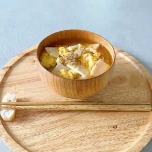 朝「みそ汁」に入れるだけ。“食物繊維やたんぱく質がとれる2つの食材”