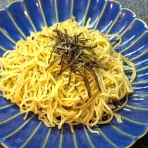 「小さじ1入れるだけ」ソース味に飽きたら食べたい“焼きそばアレンジ”「暑い日に食べたい味」