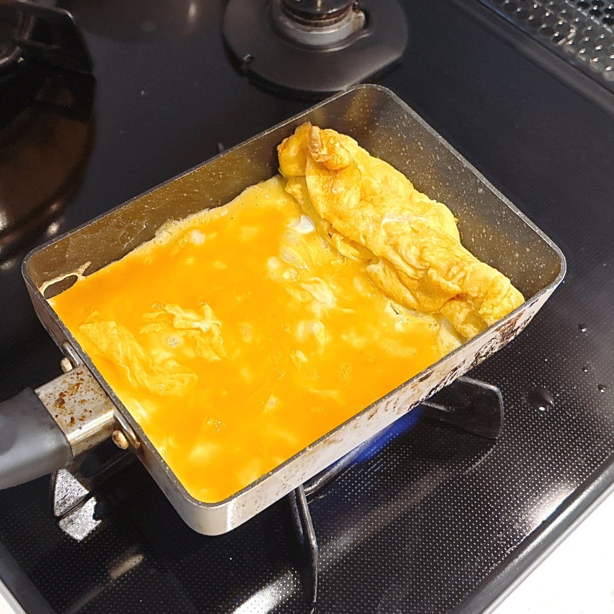  「大さじ1で味が決まる」冷めてもおいしい“玉子焼き”になる調味料「お弁当にいい！」「あまじょっぱい」 