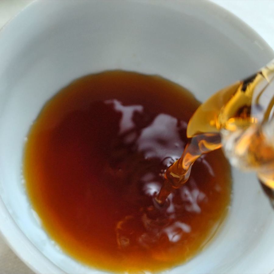  氷は使わない！麺つゆに赤いものを入れると…？ぬるい麺つゆを“手早く冷やす”裏ワザ 