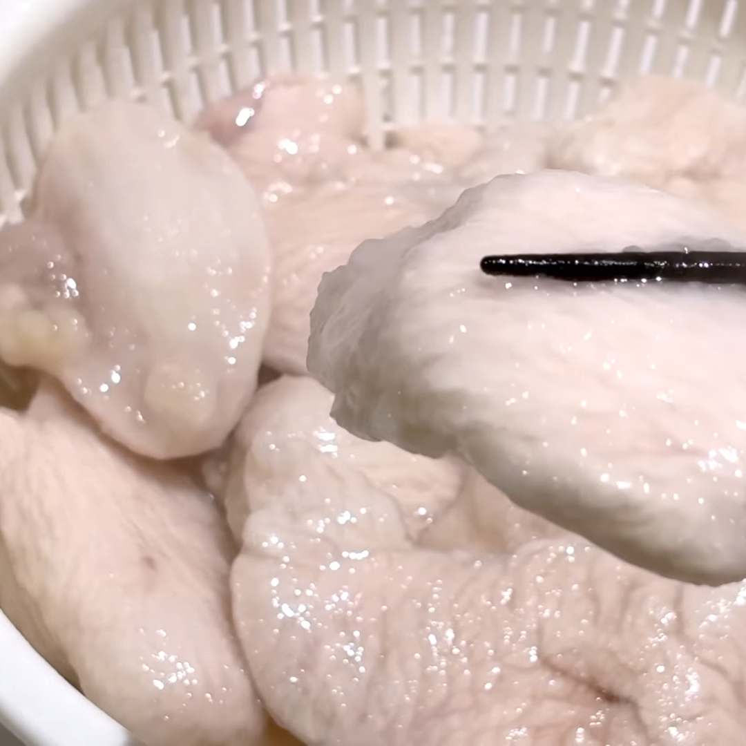 パサつく「鶏むね肉」が変わる。プルプル食感に仕上げるコツ｜管理栄養士に学ぶ