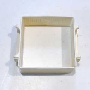 【ダイソー】なぞの“四角い囲い”が画期的すぎた「まるで計ったかのよう！」「1つあると大活躍」