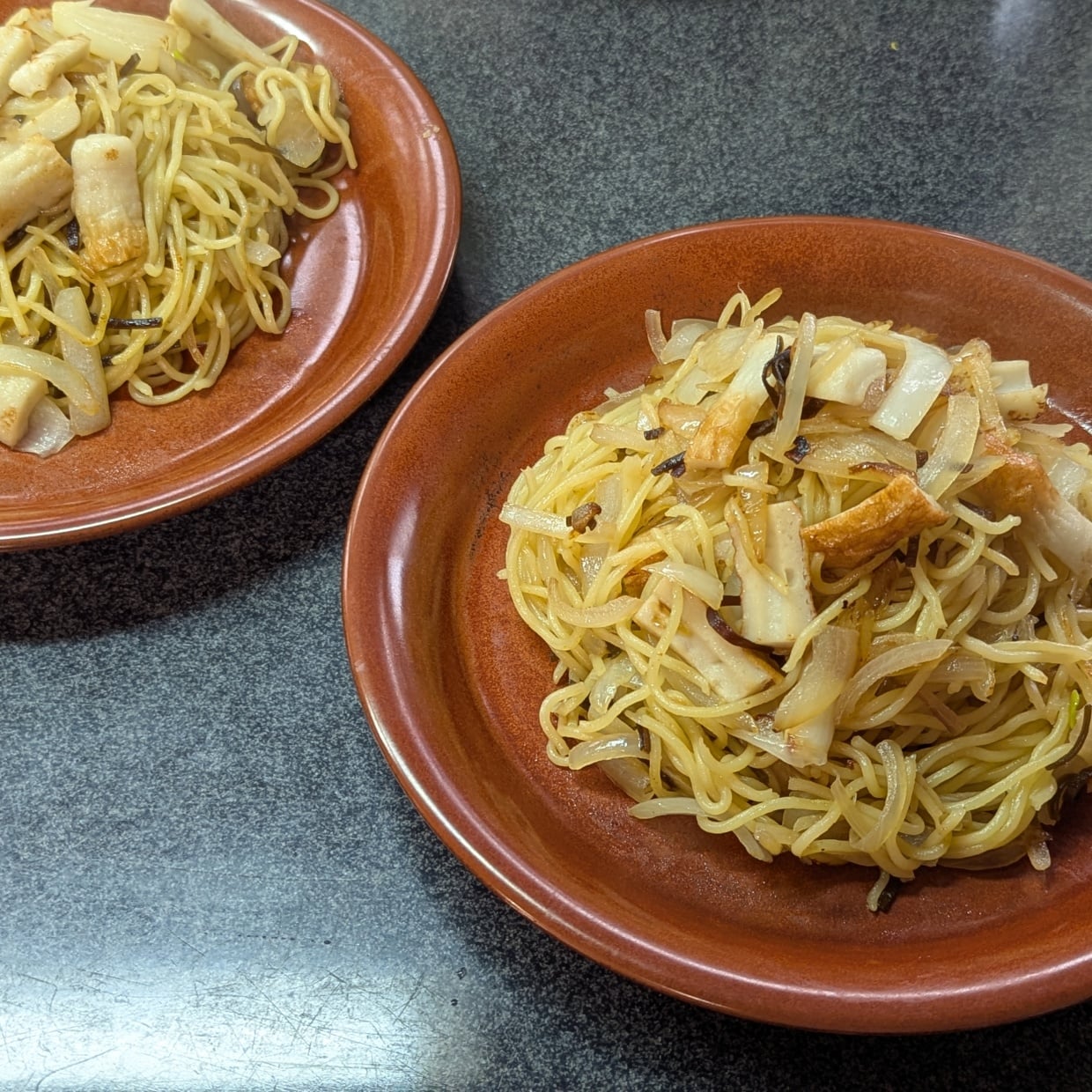 節約したい日に。焼きそばのお肉代わりになる優秀食材「お肉に負けてない」 