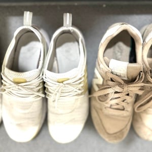 気になる「靴の嫌なニオイ」をやわらげるかんたんワザ「置いておこう」「すぐできた」