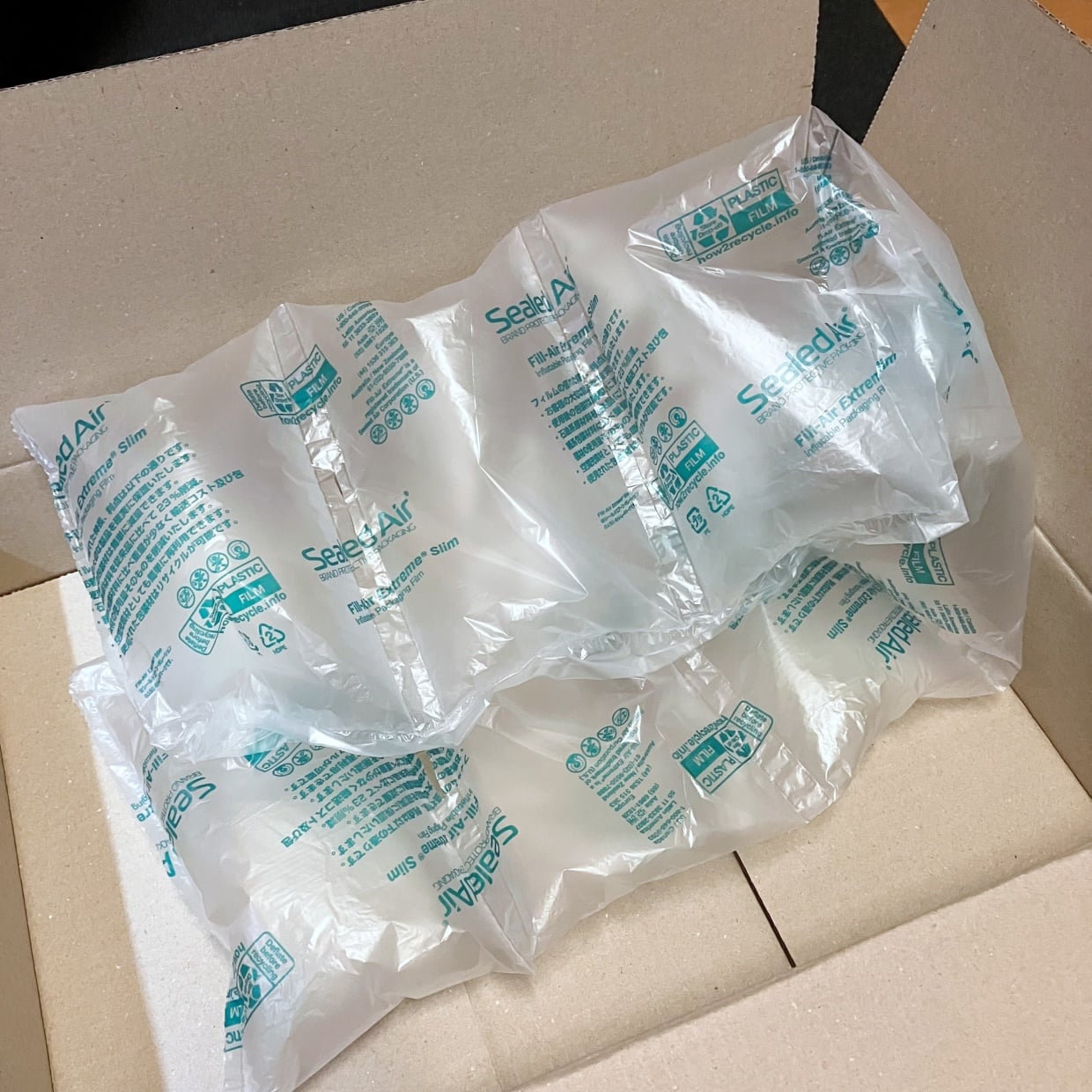  気づいた人すごい！「緩衝材」を切るだけで持ち運びたくなる使い道「ただのゴミじゃない」「ちょうどいい」 