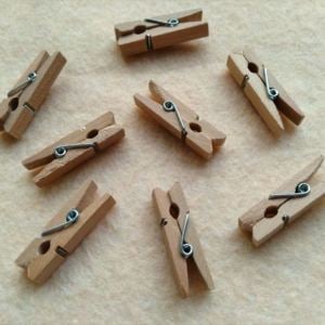 木製ピンチに“長いモノ”を巻き付けると？「キレイにまとまった」「見た目がかわいい」