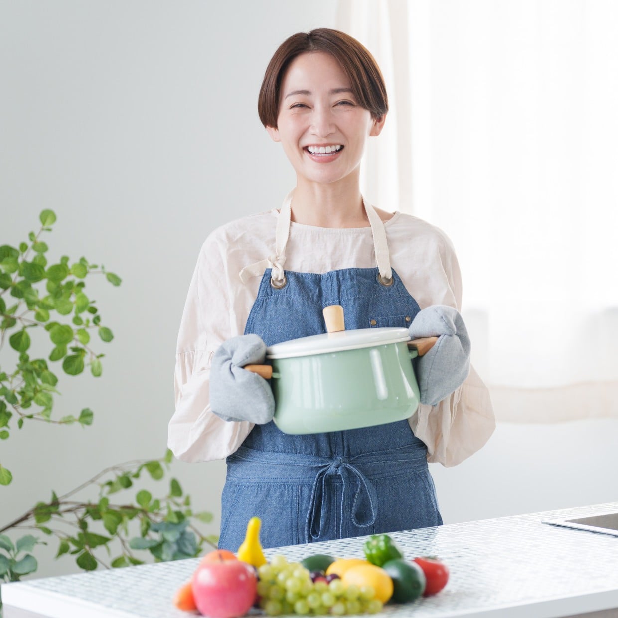  栄養も満足感も妥協なし。「食費が少ない人」がよく作る“材料ひとつでできる節約おかず”3品 