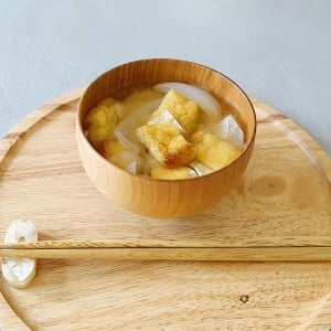 夜「みそ汁」にいれるだけ。“睡眠の質が上がる2つの食材”