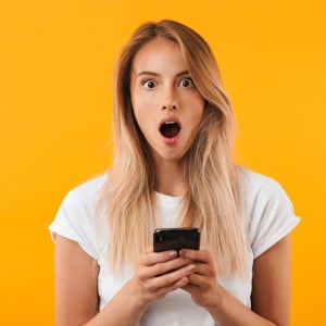 【iPhone】知らなかった！削除した文字をすぐ戻せる、知っておきたい“便利操作2つ”