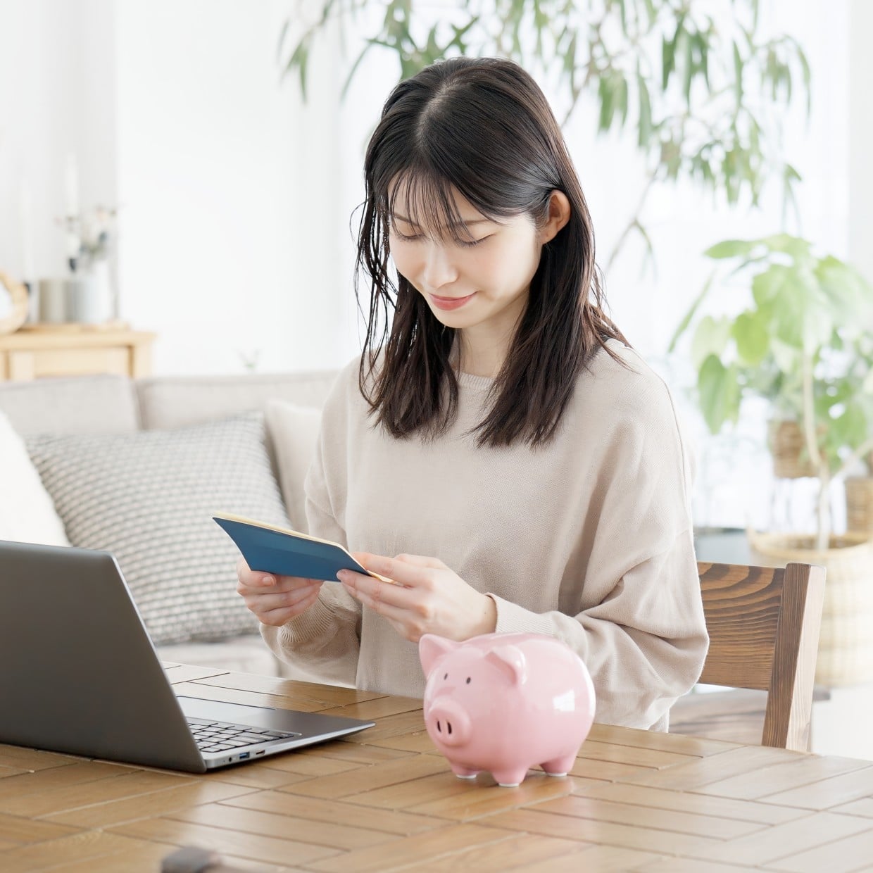  普段の“暮らし方”が大事。「お金が貯まる人」が自然にやっている“生活習慣5選” 