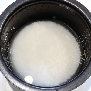 豆腐だけじゃない。「1袋入れるだけで激変」満足感十分の中華風“手間なしごはんアレンジ”
